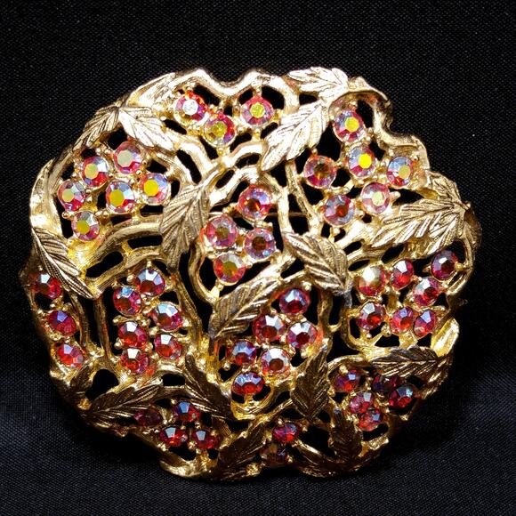 Sarah Coventry Red Rhinestone Brooch, Golden Leaves, Aurora Borealis, 1960s - Picture 4 of 10